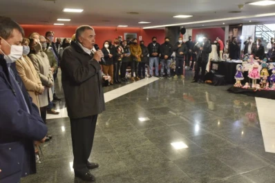 Jaldo recibió emprendedores en la Legislatura