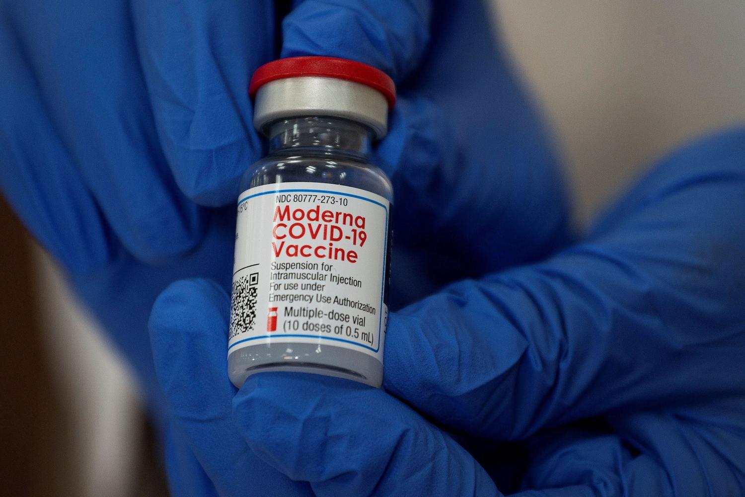 Coronavirus: Salud incluirá a la vacuna de Moderna en el estudio de combinación de dosis