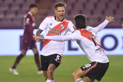 River vence de visitante a Lanús
