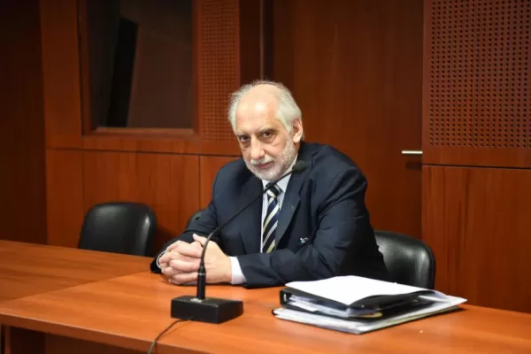 El ex fiscal Albaca quedó más cerca de ser enjuiciado