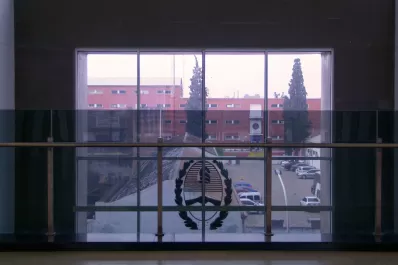 Condenan a seis meses a un acosador