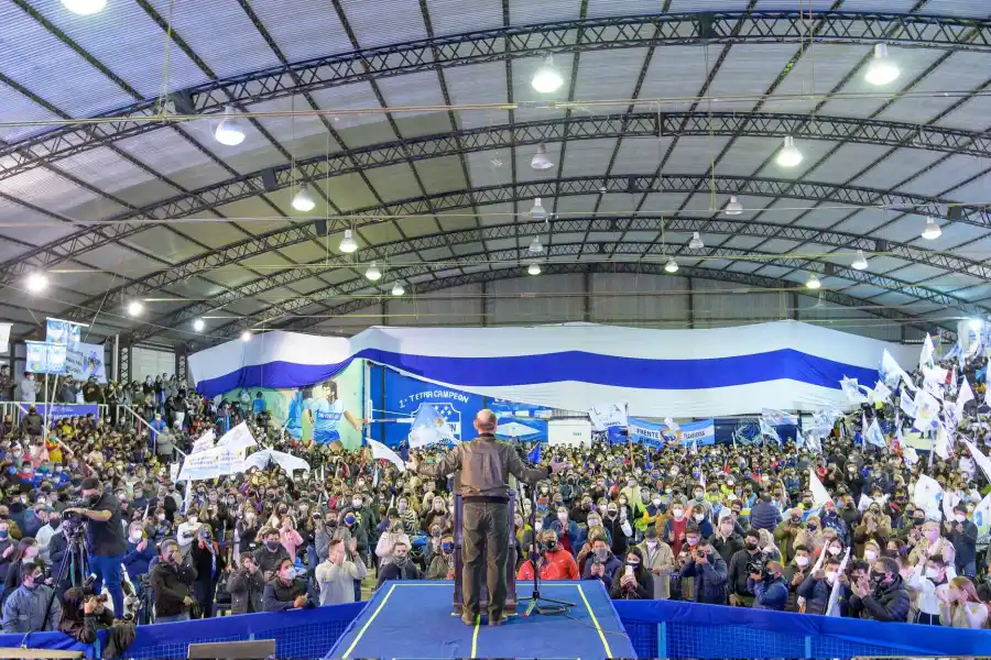 Foto Twitter Gildo Insfrán