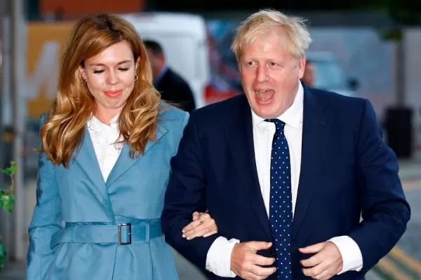 Reino Unido: Boris Johnson y su esposa esperan su segundo hijo