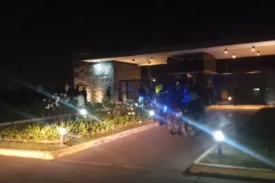 Yerba Buena: hicieron una “pijamada” con más de 70 personas en un country