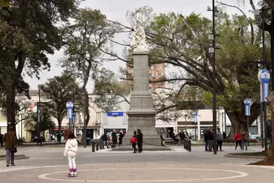Cartas de lectores: plaza Independencia
