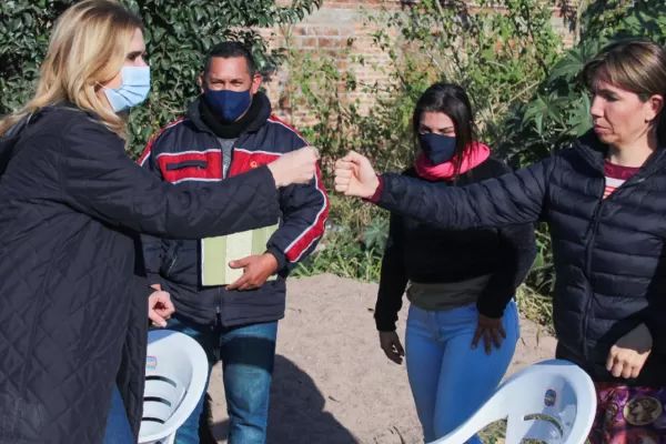 Elías de Pérez demandará a la SAT por dejar sin agua a un barrio en Las Talitas