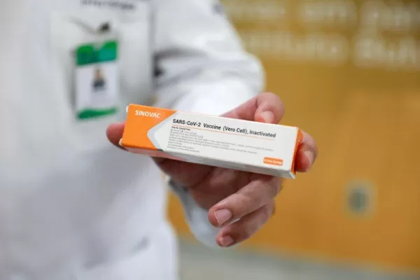 Sinovac prevé producir en Chile su vacuna contra el coronavirus