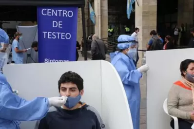 Tucumán cierra el día con 595 contagios de covid-19 y 12 fallecidos debido a esta enfermedad