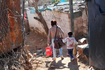 La pobreza alcanza al 44% de los mexicanos