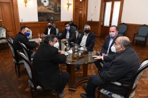 Rumbo a las PASO, Manzur recibió el respaldo político de dirigentes de Lules