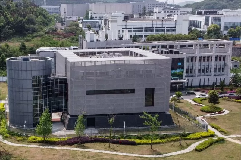 AQUI NACEN TODAS LAS SOSPECHAS. El laboratorio de Wuhan, en China, es uno entre 50 en el mundo con el nivel más alto en bioseguridad. AFP