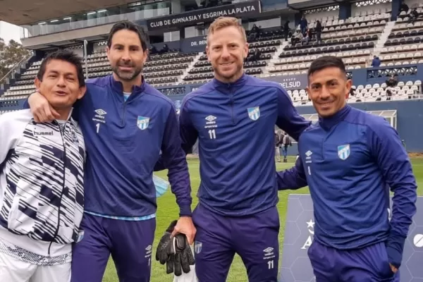 Los amigos se juntaron antes de Atlético-Gimnasia LP