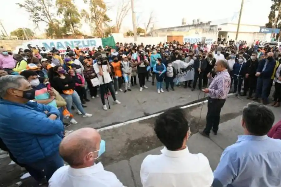 Manzur inauguró obras en Los Ralos, Las Cejas y Delfín Gallo