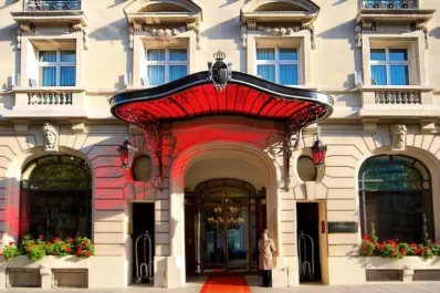 La residencia de Messi y su familia, por ahora, será en un lujoso hotel de París