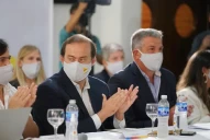 “La Provincia otorgó $ 2.225 millones en un solo día para intendentes oficialistas”