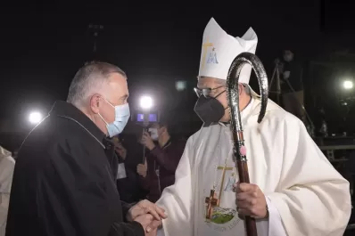 Jaldo, en Concepción, participó de la ceremonia de consagración del nuevo obispo