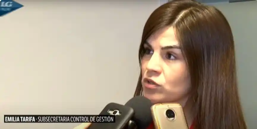 EMILIA TARIFA. Funcionaria del área de Seguridad. Captura de video