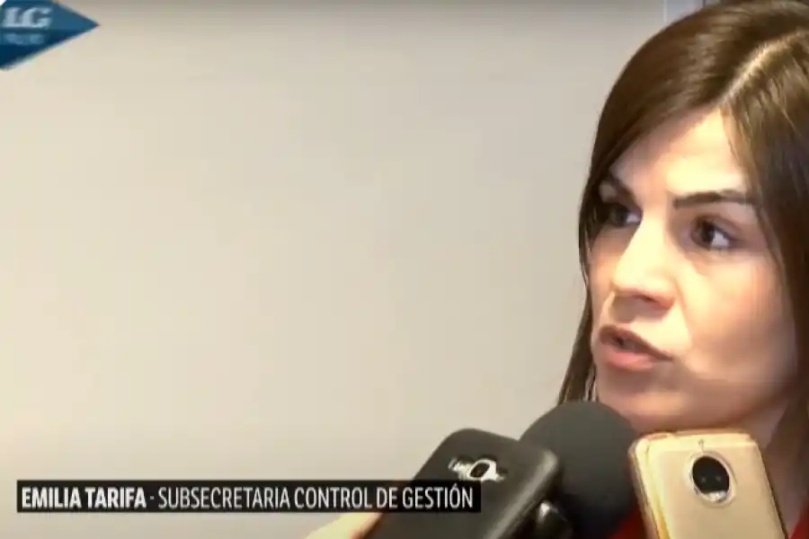 EMILIA TARIFA. Funcionaria del área de Seguridad. Captura de video