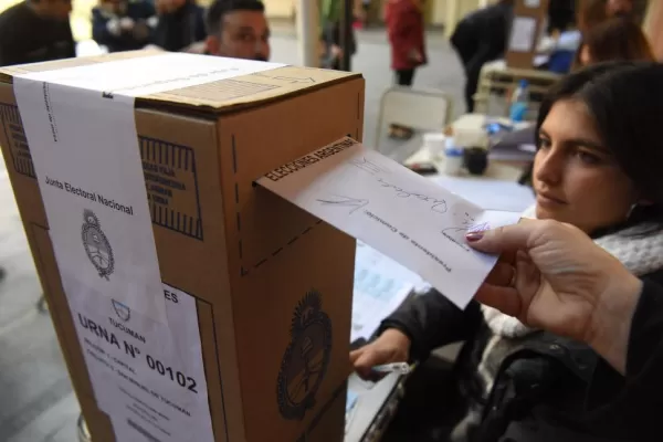 Los jóvenes reclaman políticas de contención, más que discursos duros