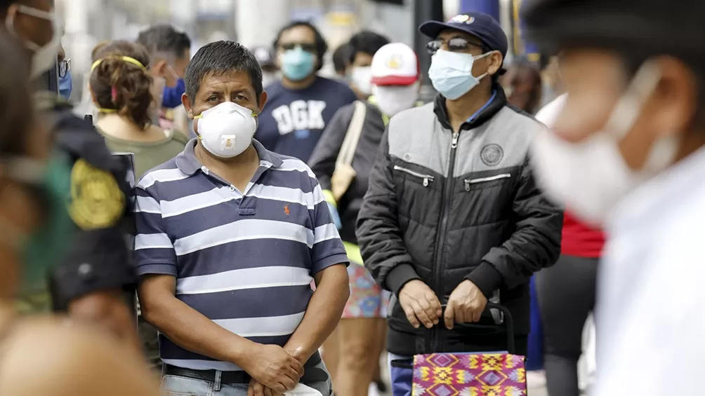 PERÚ. El Gobierno extendió hasta marzo de 2022 el estado de emergencia por la pandemia de coronavirus. IMAGEN ILUSTRATIVA / ARCHIVO / TÉLAM.