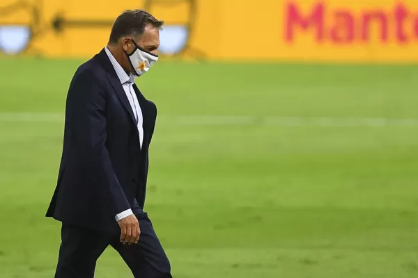 Russo pasó a despedirse del plantel de Boca y comenzó la era Battaglia