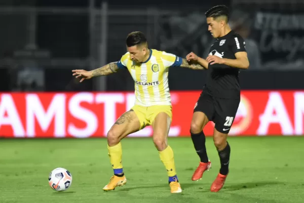 De la mano de Cuello, Bragantino dejó en el camino a Central y se metió en las semifinales