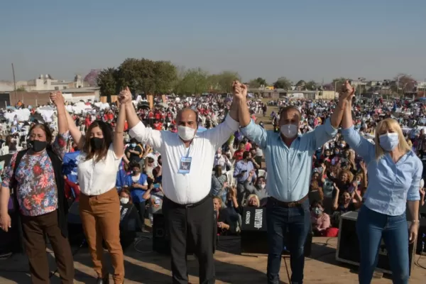 Manzur: “con el apoyo de las mujeres ganaremos en la Capital”