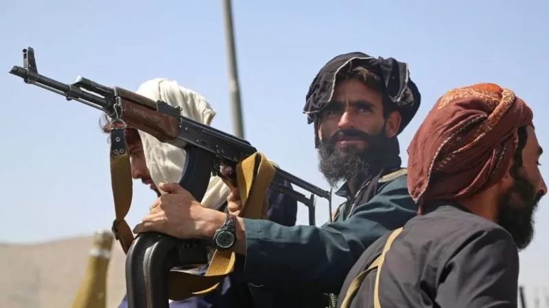 AFGANISTÁN, EN CAOS. Los talibanes son acusados de violaciones recurrentes a los derechos humanos. FOTO DE GETTY IMAGES