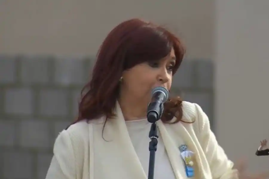 De Cristina a Alberto: “Poné orden donde tengas que poner y no te pongas nervioso