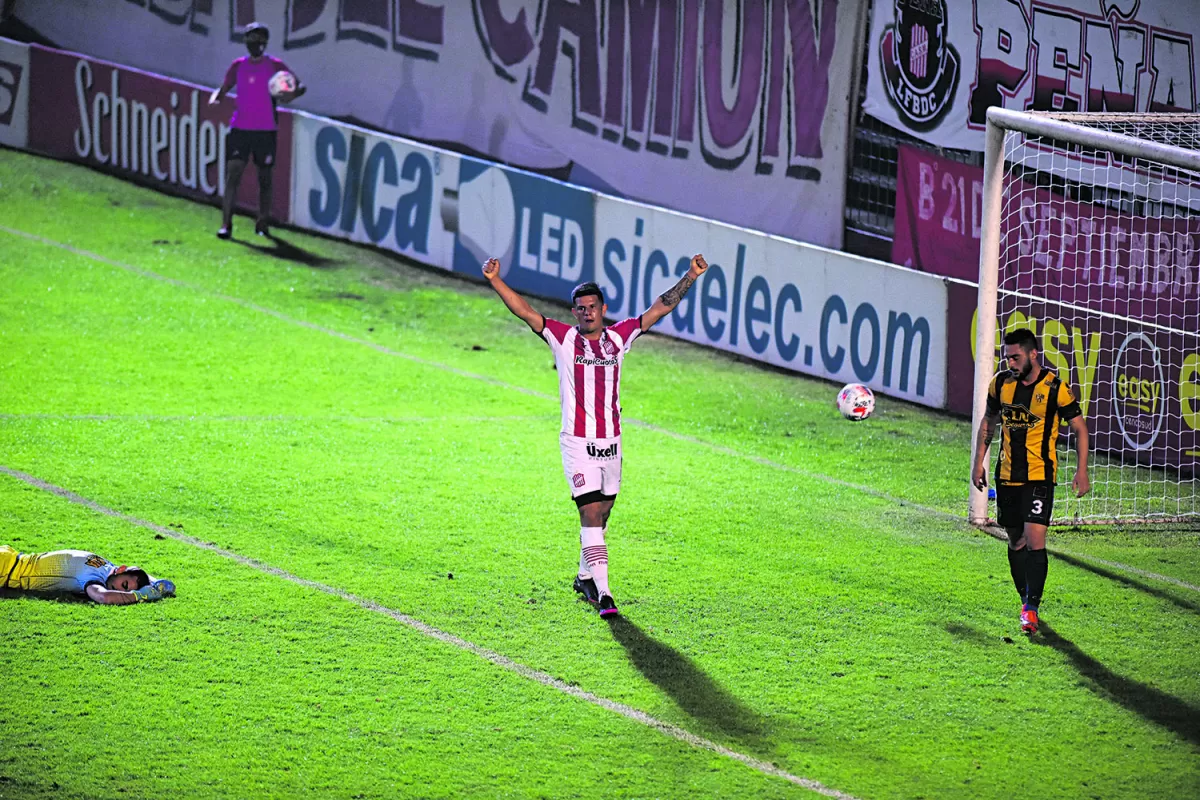 EL REENCUENTRO. Marcelo Estigarribia anotó luego de seis partidos y, con seis goles, es el máximo anotador del equipo de Ciudadela.