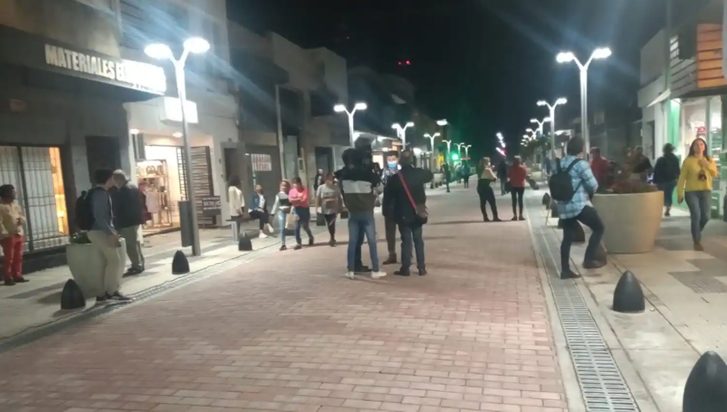 OBRAS. La semi-peatonal San Martín cuenta ya con cinco cuadras de extensión.