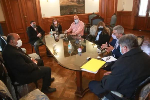 Manzur recibe apoyo de los referentes del Frente Federal de Tucumán