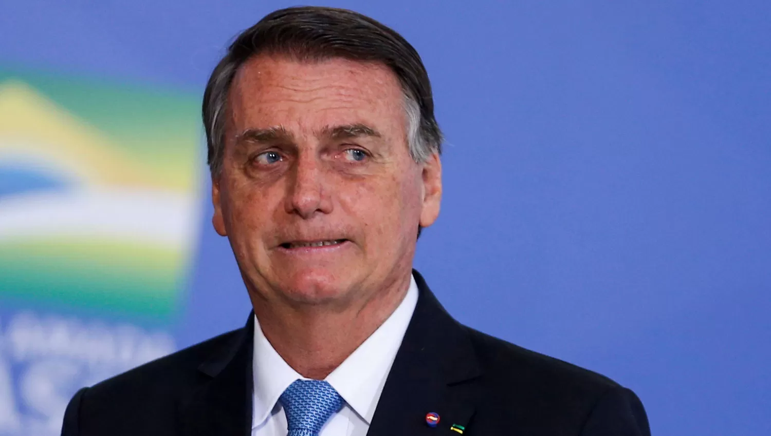 Bolsonaro bloqueó a periodistas críticos y a opositores en sus redes sociales