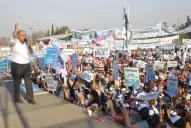 Manzur sintió el efecto de la segunda dosis de la vacuna