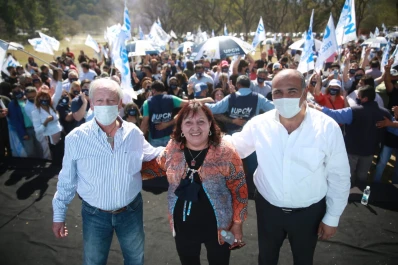 Manzur encabezó un caluroso encuentro con los dirigentes de UPCN