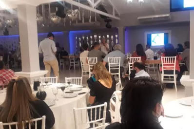 Tras reunirse con Rossana Chahla, dueños de salones de fiesta aseguran que podrán reabrir