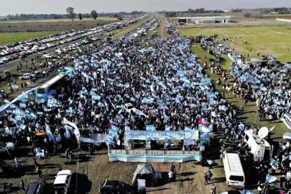 Productores de distintas provincias se alistan para salir a las rutas, en contra de las medidas oficiales
