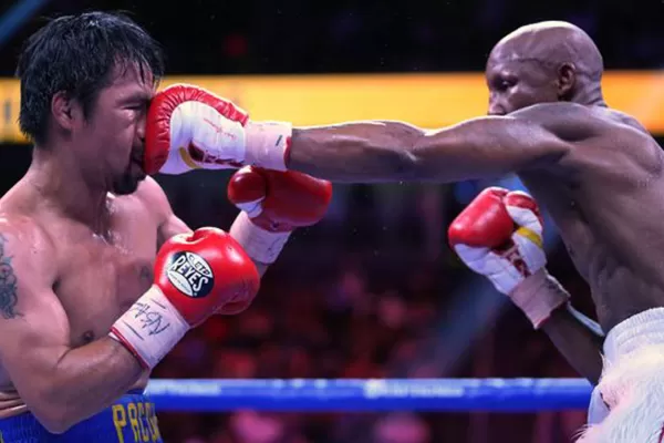 Pacquiao perdió ante Ugás el título welter AMB y abrió las puertas a su retiro del boxeo