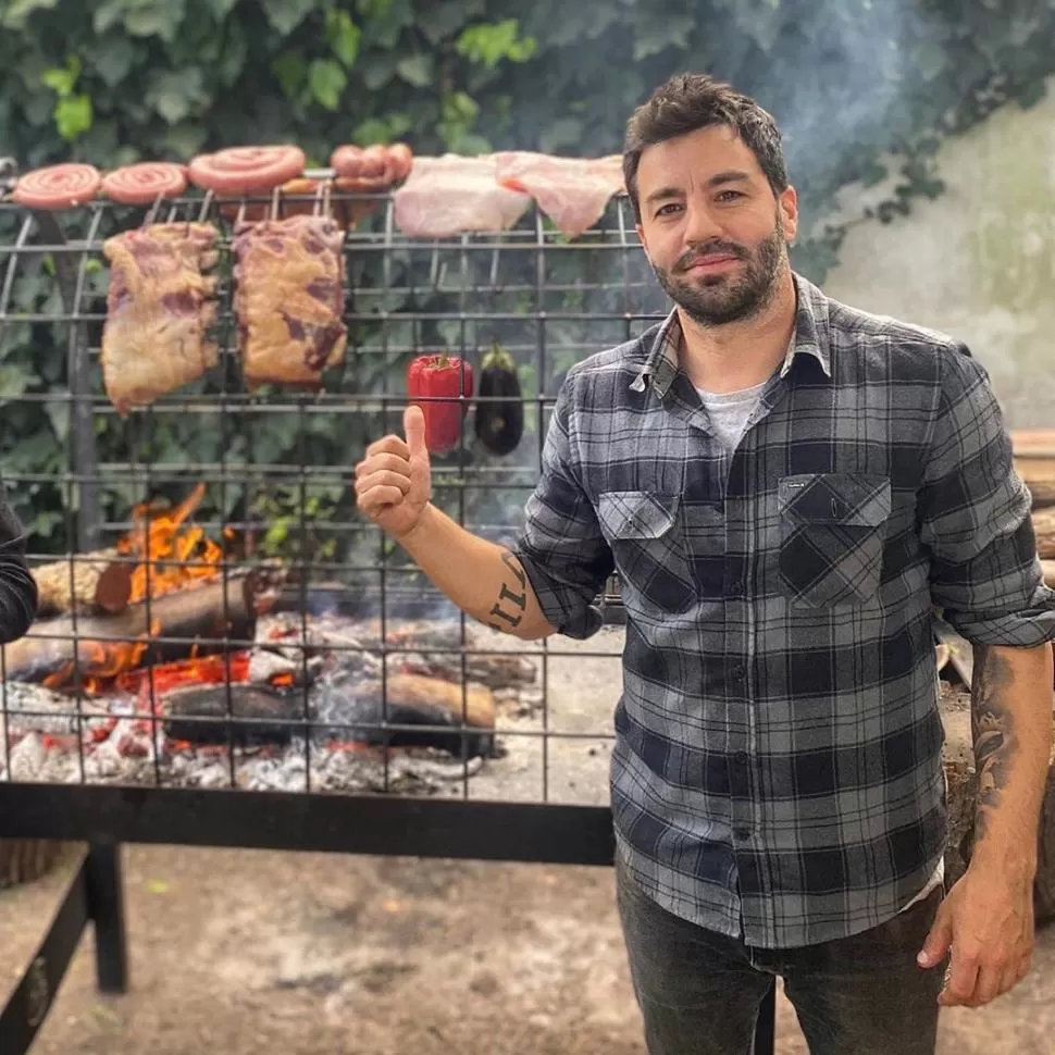 EL MAGO COCINA. Pablo Villar adoptó ese nombre en las redes sociales para compartir sus secretos culinarios. 