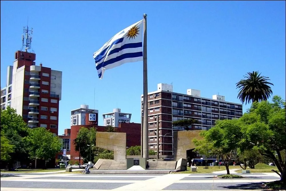 Uruguay: El Gobierno propuso expulsar a los extranjeros que cometan delitos