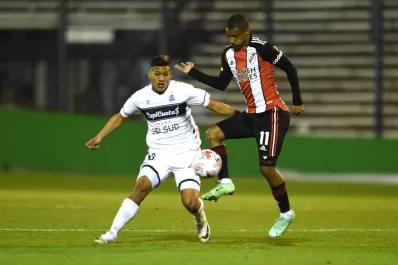 Liga Profesional: River, picado por una “Pulguita”