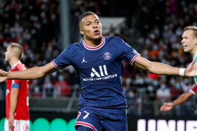 Tras la llegada de Messi, Mbappé empieza a despedirse del PSG
