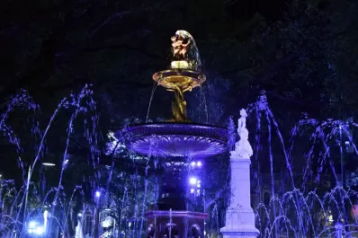 Los principales enemigos de la fuente de la plaza Independencia