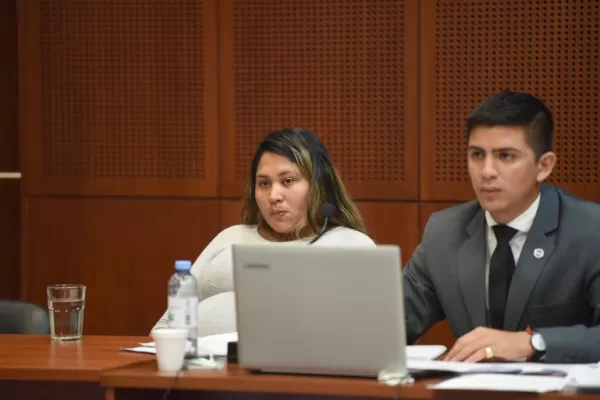 Crimen de Gómez Vizcarra: la acusada embarazada quiere declarar en persona