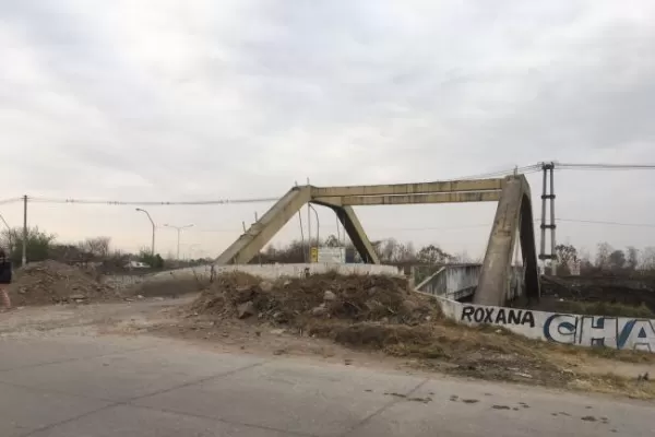 Vialidad ratificó la advertencia por el puente de avenida Colón y Canal Sur
