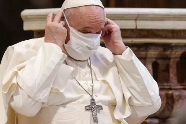 El papa Francisco envió un mensaje de aliento a Pérez Esquivel
