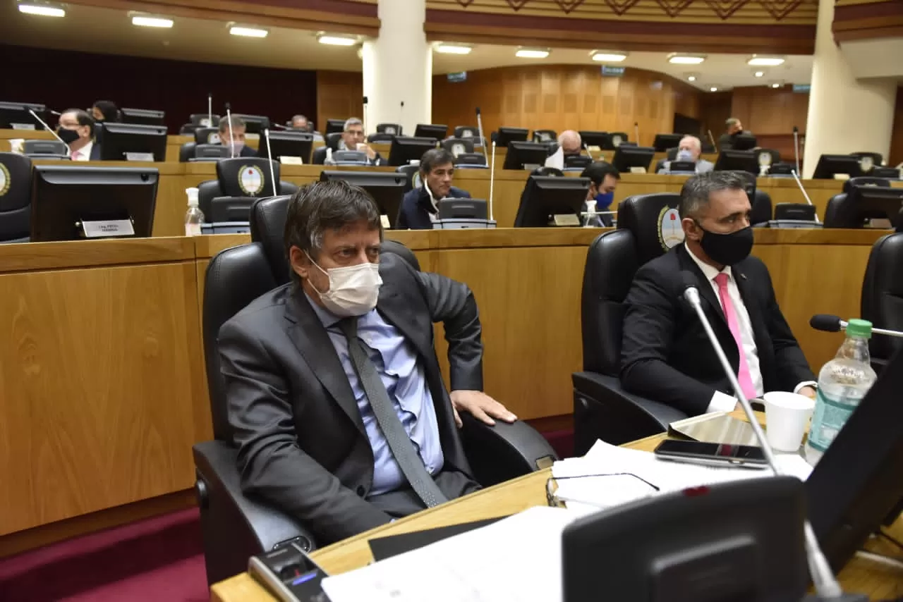 Dos legisladores le piden explicaciones a Montalván por el daño ambiental