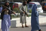 Afganistán: hostigan a mujeres y al personal de la ONU