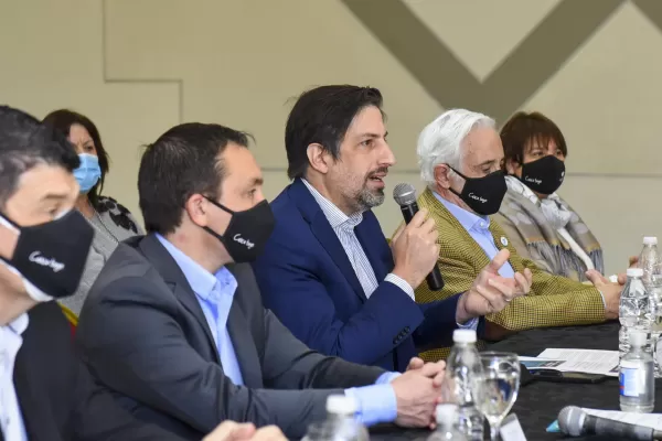 Apuntan a incrementar las clases presenciales en el país a partir del 1 de septiembre