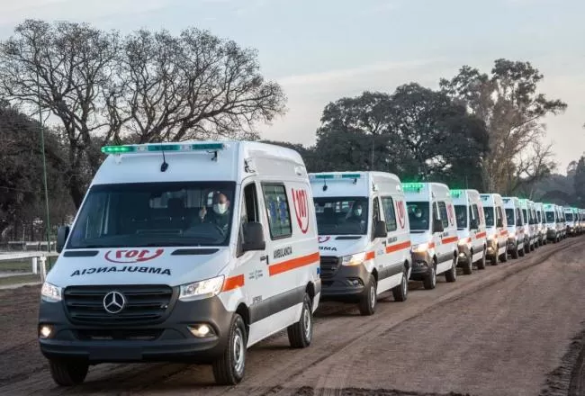 Tucumán: ya distribuyeron las 100 nuevas ambulancias en las 93 comunas